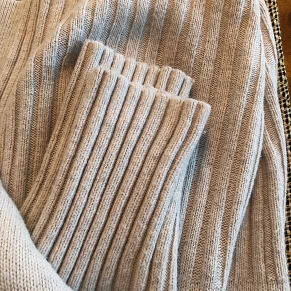 ❗️❗️SOLD ❗️❗️Aritzia Talula Lenox cardigan - Picture 6 of 7